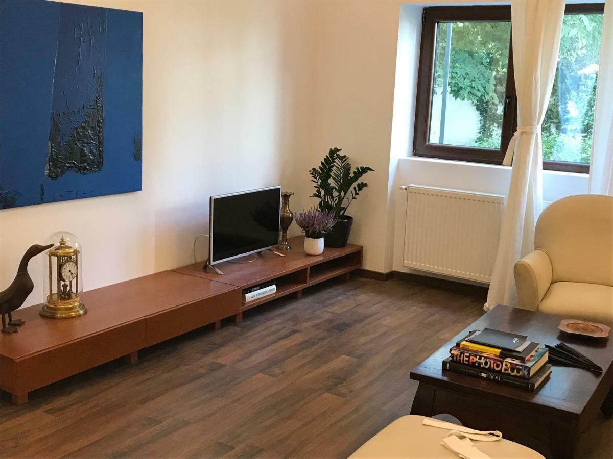 Olympia 23 Studio Apartman Bukarest Kültér fotó