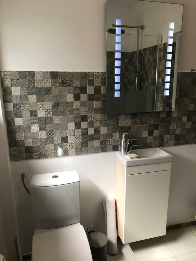 Olympia 23 Studio Apartman Bukarest Kültér fotó